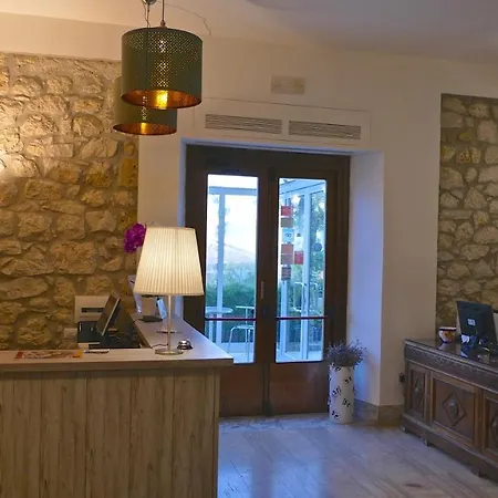 Hotel Colucci