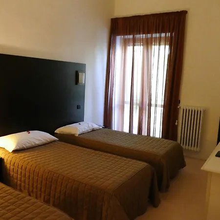 Colucci Hotel 3*